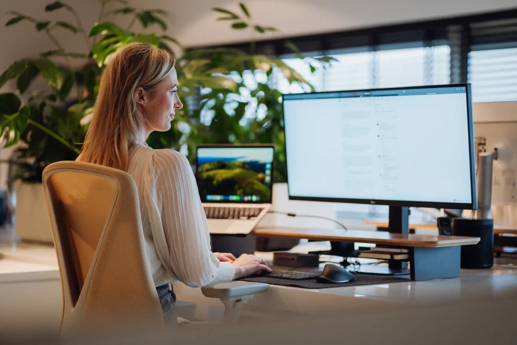 Team vastgoedcommunicatie werkt aan statistieken